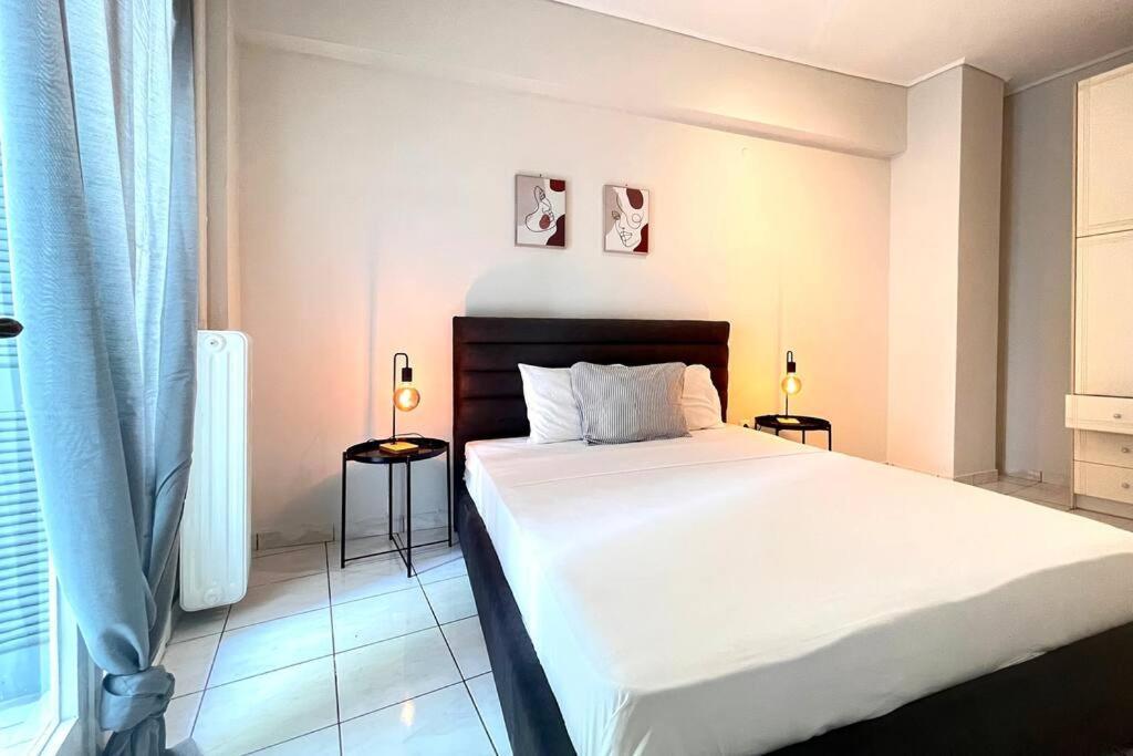 Pame Rentals - 2Bd Home, 4 Min To Acropolis เอเธนส์ ภายนอก รูปภาพ