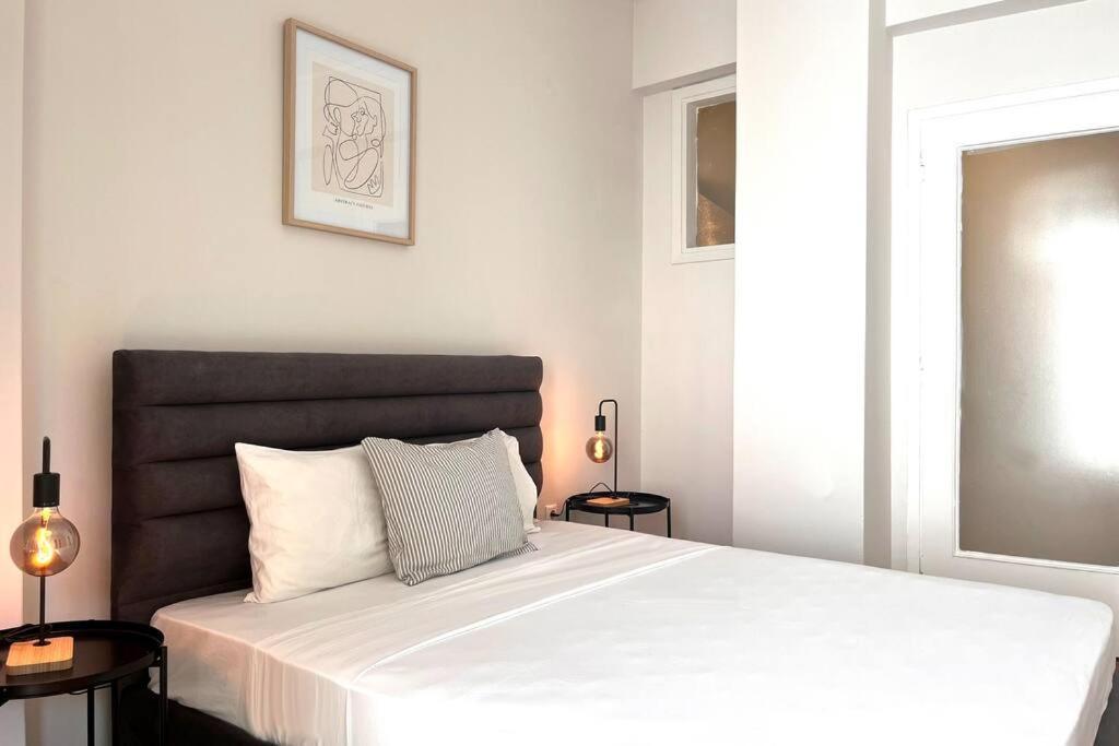 Pame Rentals - 2Bd Home, 4 Min To Acropolis เอเธนส์ ภายนอก รูปภาพ