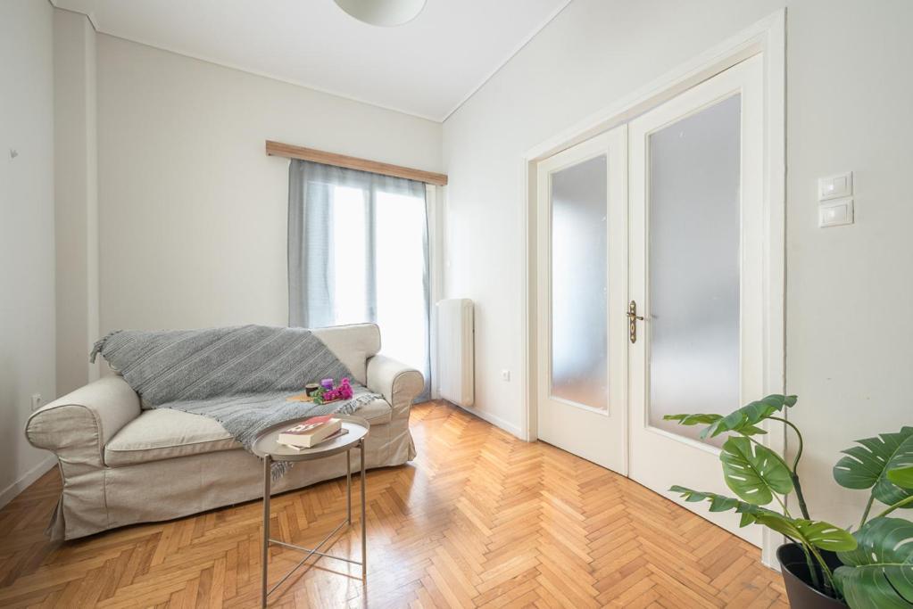 Pame Rentals - 2Bd Home, 4 Min To Acropolis เอเธนส์ ภายนอก รูปภาพ