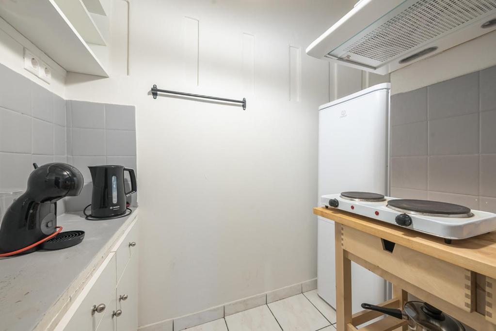 Pame Rentals - 2Bd Home, 4 Min To Acropolis เอเธนส์ ภายนอก รูปภาพ