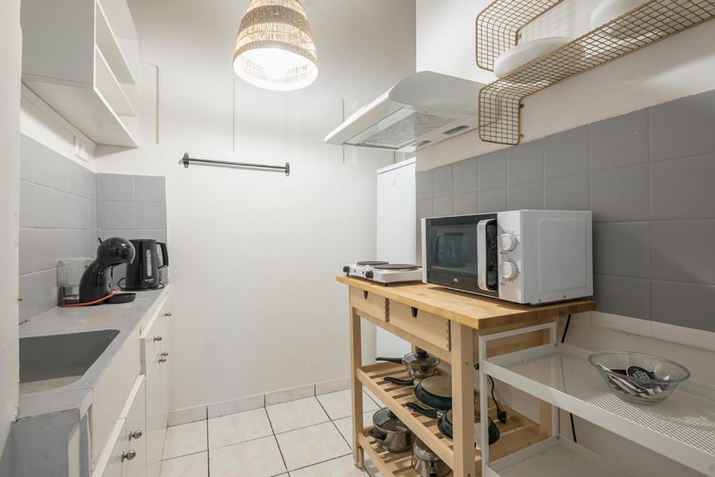 Pame Rentals - 2Bd Home, 4 Min To Acropolis เอเธนส์ ภายนอก รูปภาพ