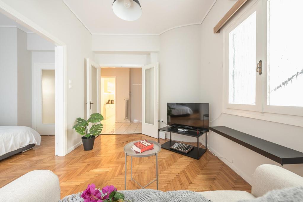 Pame Rentals - 2Bd Home, 4 Min To Acropolis เอเธนส์ ภายนอก รูปภาพ